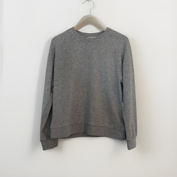 Free Fly Apparel Tops - Free Fly Women Bamboo Crewneck Sweatshirt Gray Pullover Medium Outdoors  NEW